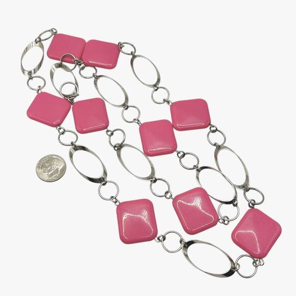 Chunky Pink Acrylic Necklace Silver Tone Rings Square Bead Retro Mod Geometric - Picture 4 of 5